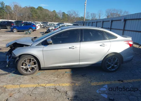 2014 Ford Focus Se from USA, damaged, VIN 1FADP3F24EL330775